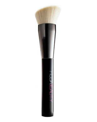 Huda Beauty Makeup Brush - Face Buff & Blend - mystic-beauty-international-make-up-store